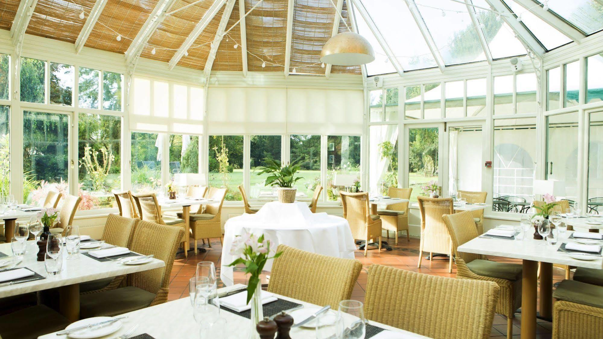 The Farmhouse At Redcoats Stevenage Exterior photo