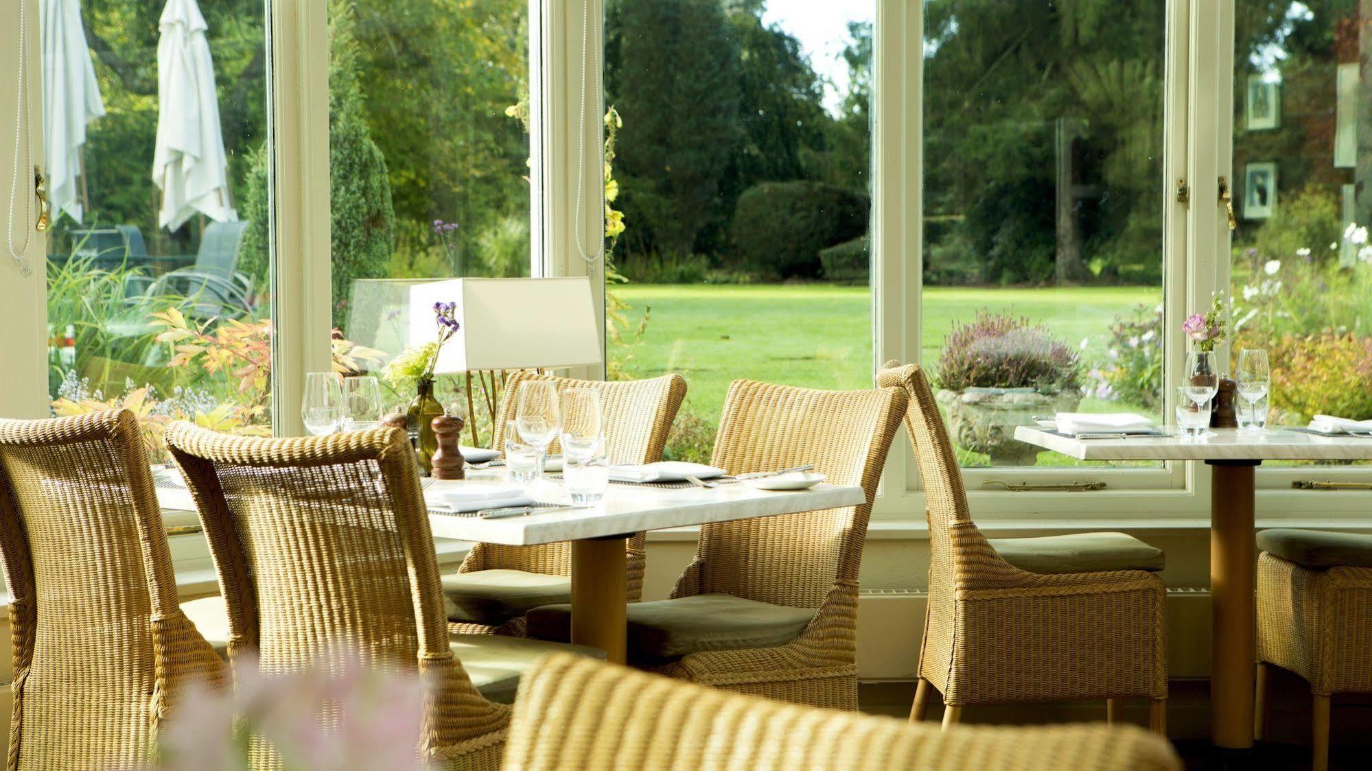 The Farmhouse At Redcoats Stevenage Exterior photo